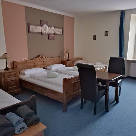 Garni Hotel Post Weißenstadt Eksteriør billede